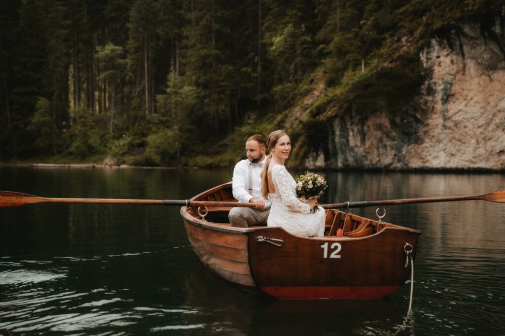 Svatba v Itálii u Lago di Braies