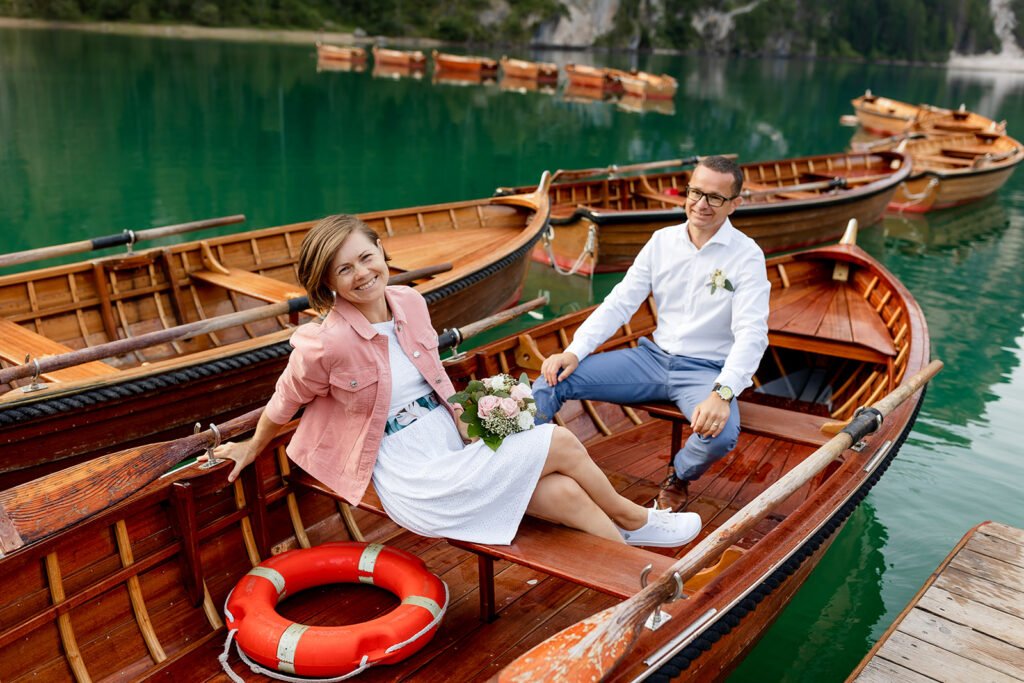 svatba v Itálii u jezera Lago di Braies
